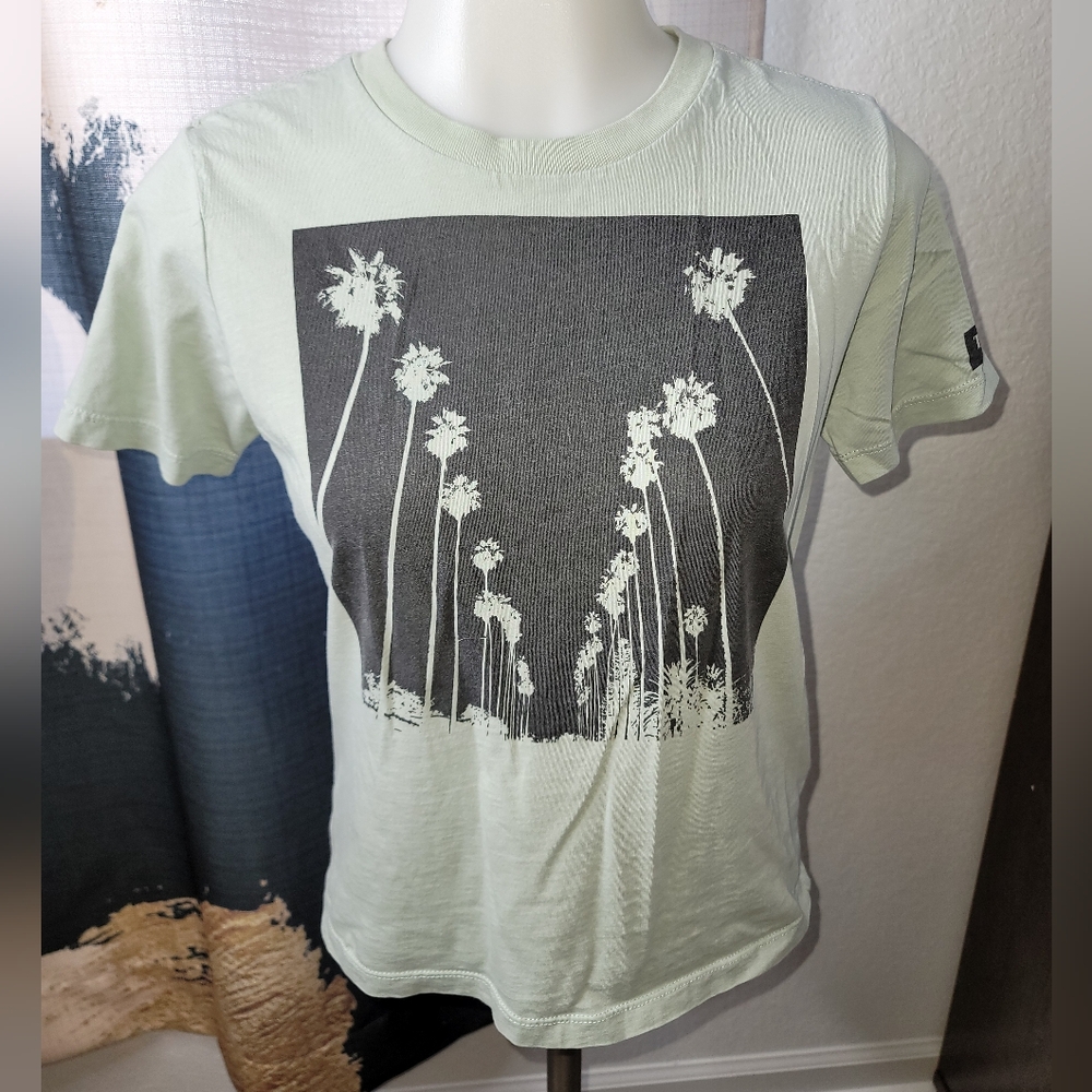 Girls large True religion palm tree tshirt